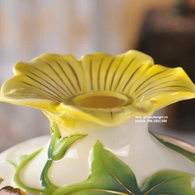 BÌNH THỦ CÔNG HOA ĐẮP NỔI